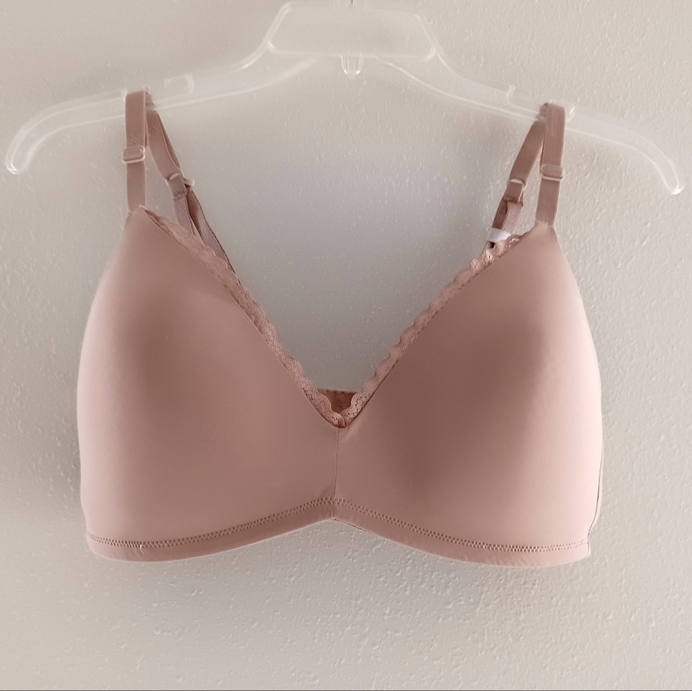 Aerie Light Wireless Seamless Bra, Size 34D - Picture 9 of 16